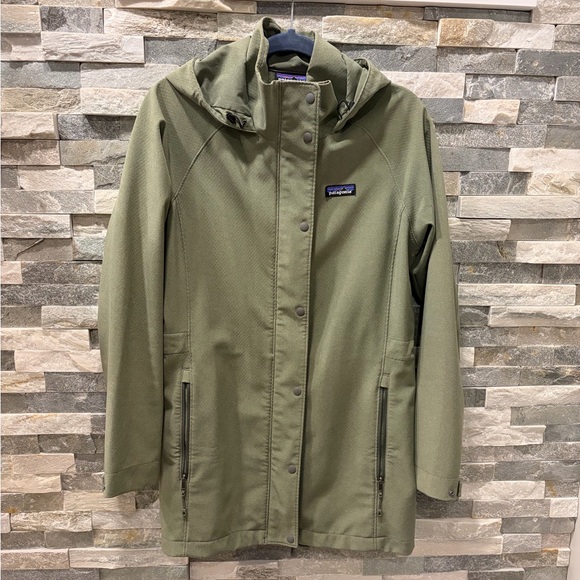 Patagonia Jackets & Blazers - Patagonia Adze Women's Olive Green Hooded Jacket